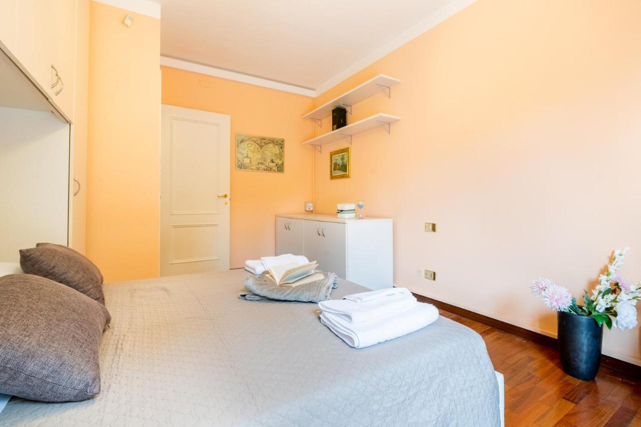 Appartamento Le Cornici Lucca Bagian luar foto