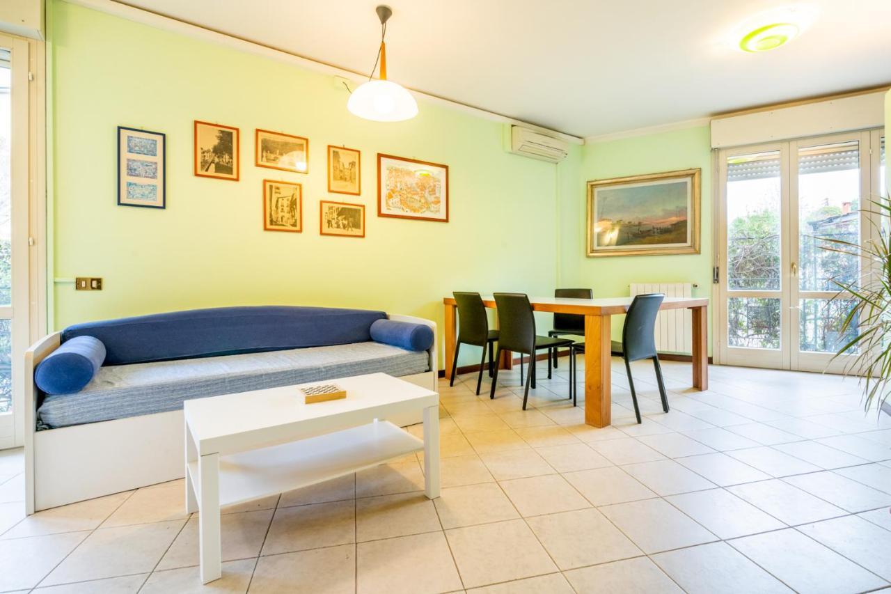 Appartamento Le Cornici Lucca Bagian luar foto